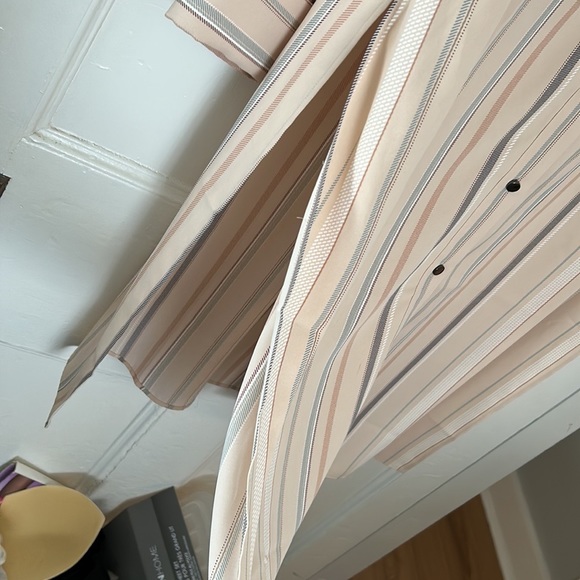 A MTL 1980 striped button down long sleeve. Vertical stripes tan colour size X. - Picture 4 of 9